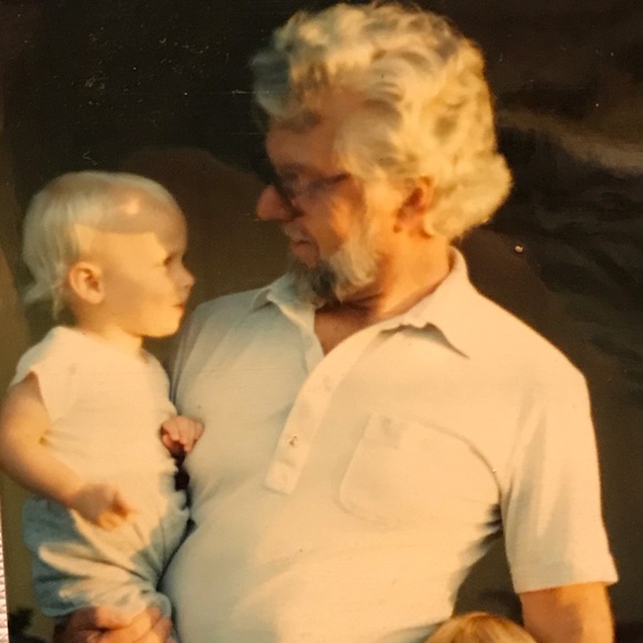 Meet your Posher, Cassie - Picture 1 of 1